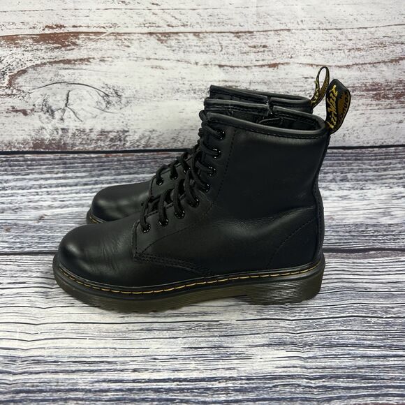 Dr Martens 15382 Black Leather Combat Boots Youth Size 3 - Picture 3 of 8